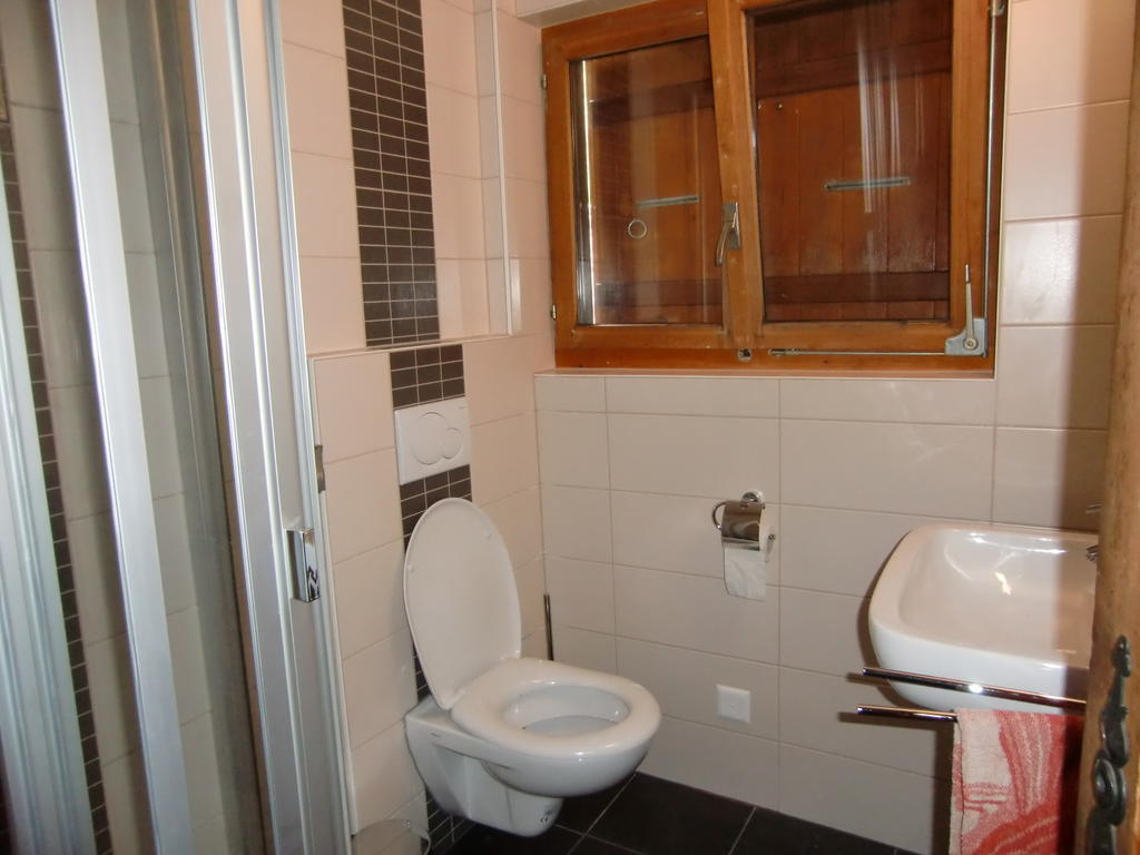 Chalet Valaisia Riederalp Pokoj fotografie